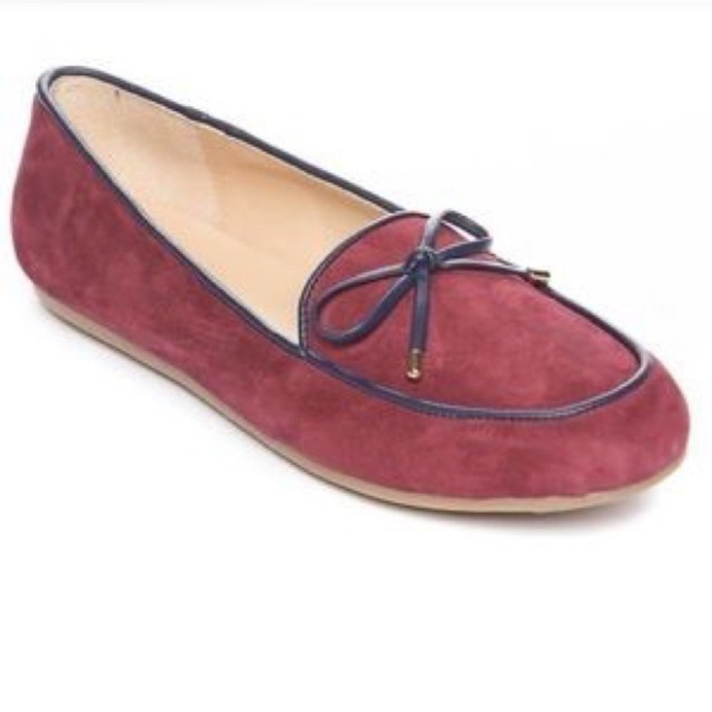 Crown & Ivy Women's Burgundy Loafers with Navy Trim
